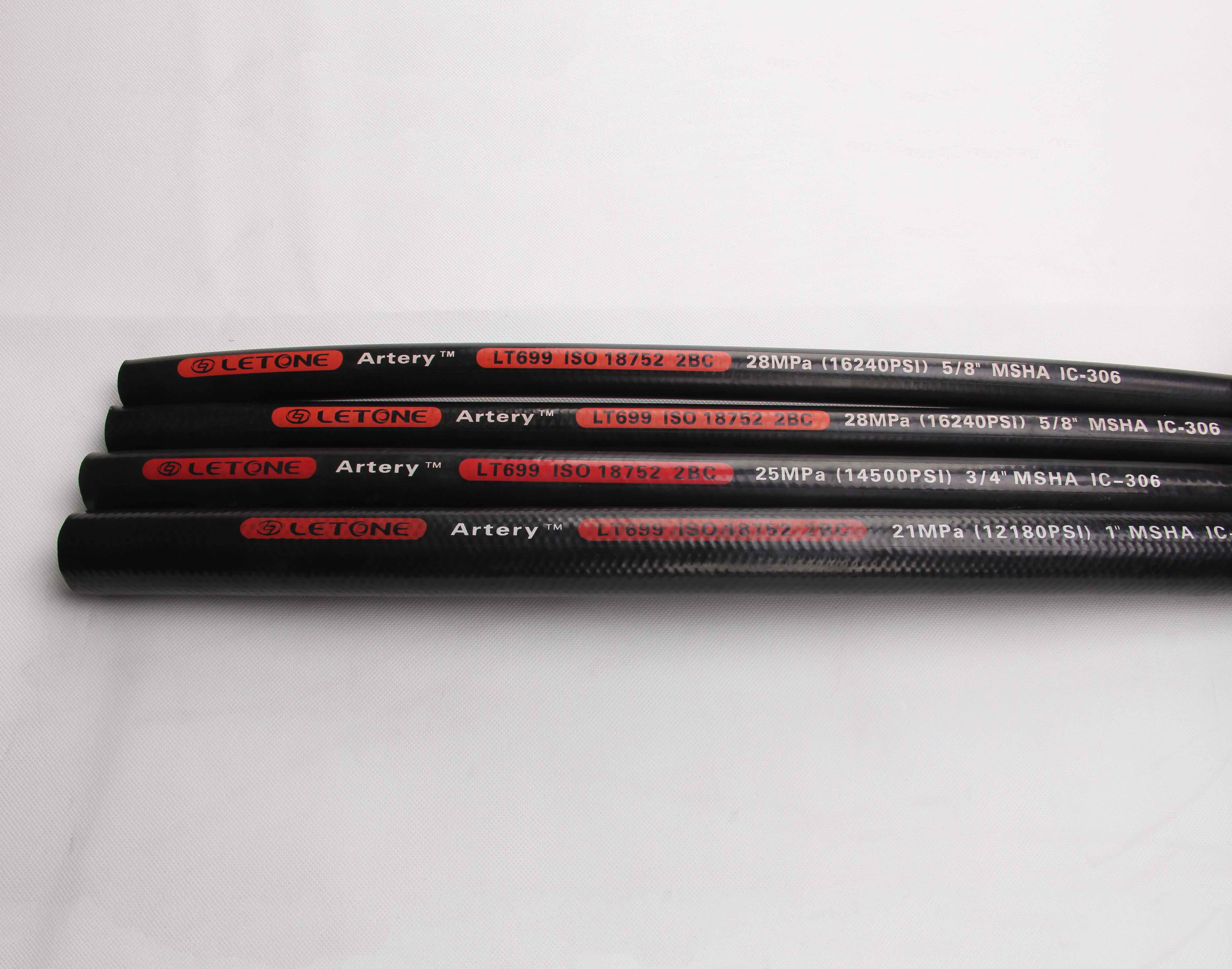 液壓油管的關鍵角色